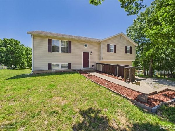 15430 Top Drive, St Robert, MO 65584