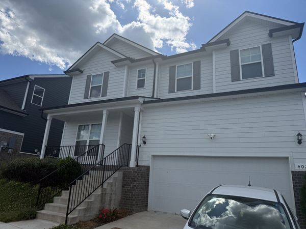 402 Jet Stream Dr , La Vergne, TN 37086