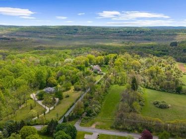 250 Pleasant Hill Rd, Chester, NJ 07836