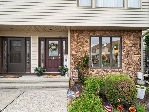 204 Dakota Dr, Andover, NJ 07848