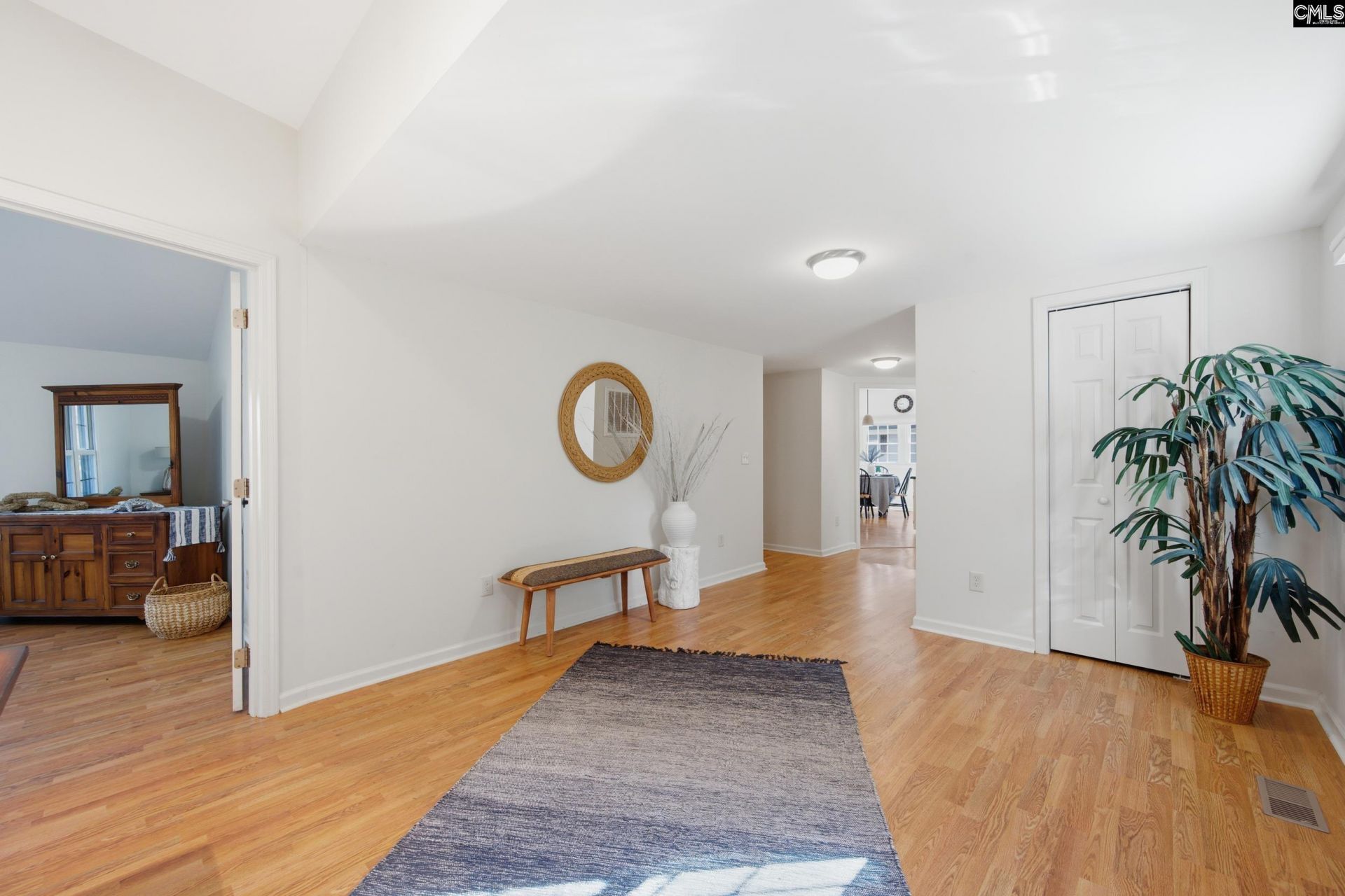 156 Point Circle Road Photo 4