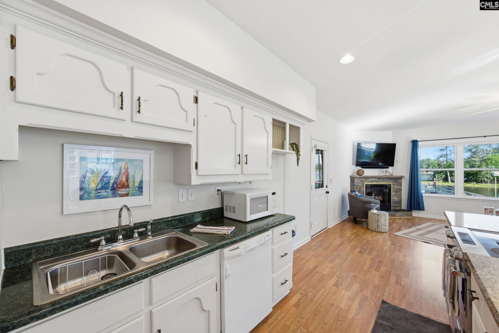 156 Point Circle Road Photo 9