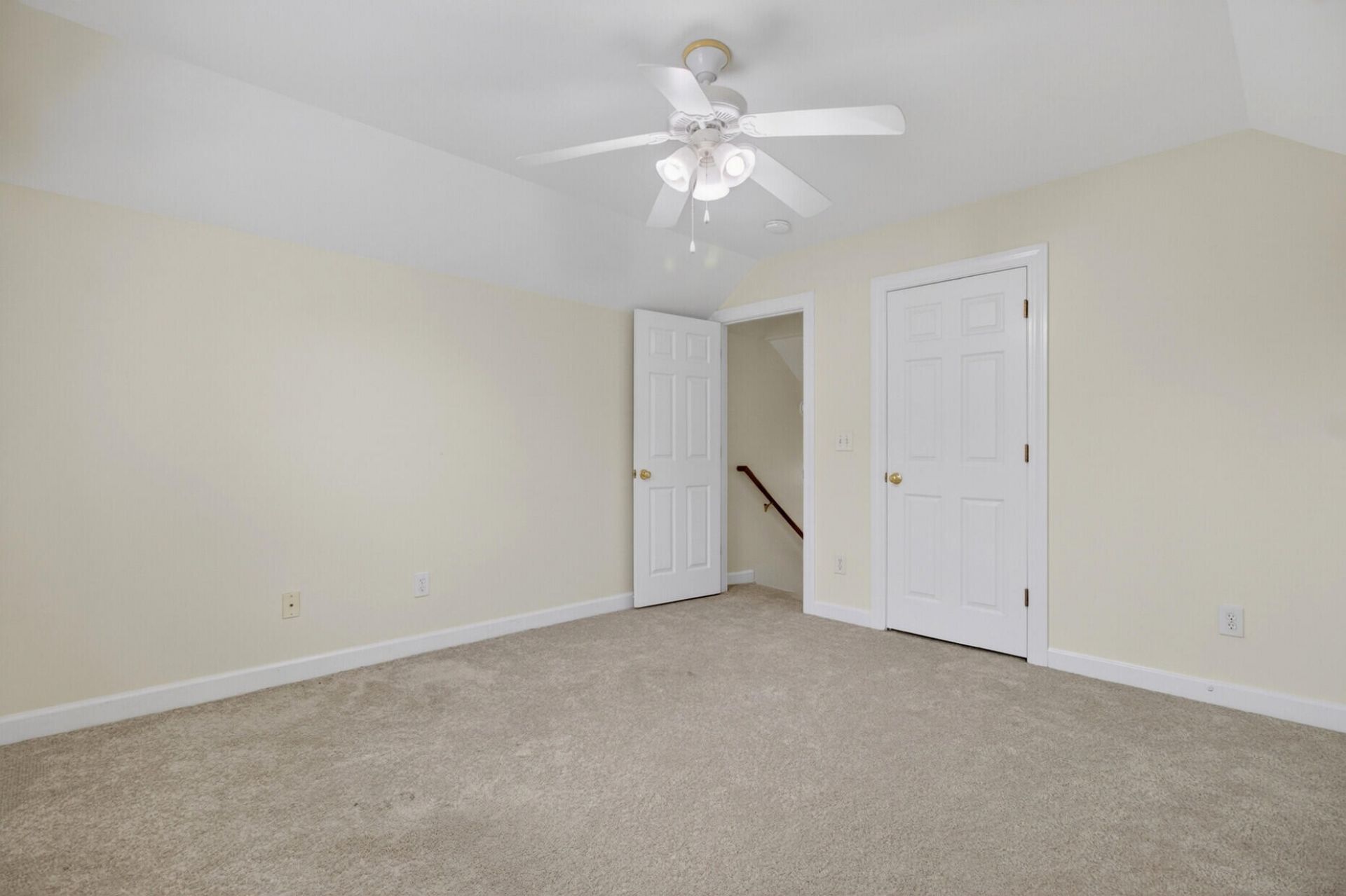 113 Garden Grove Drive Photo 26