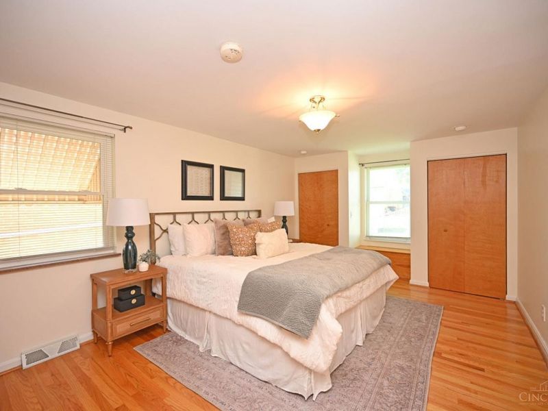 3810 S Broadlawn Circle, Silverton, OH 45236 Photo 25