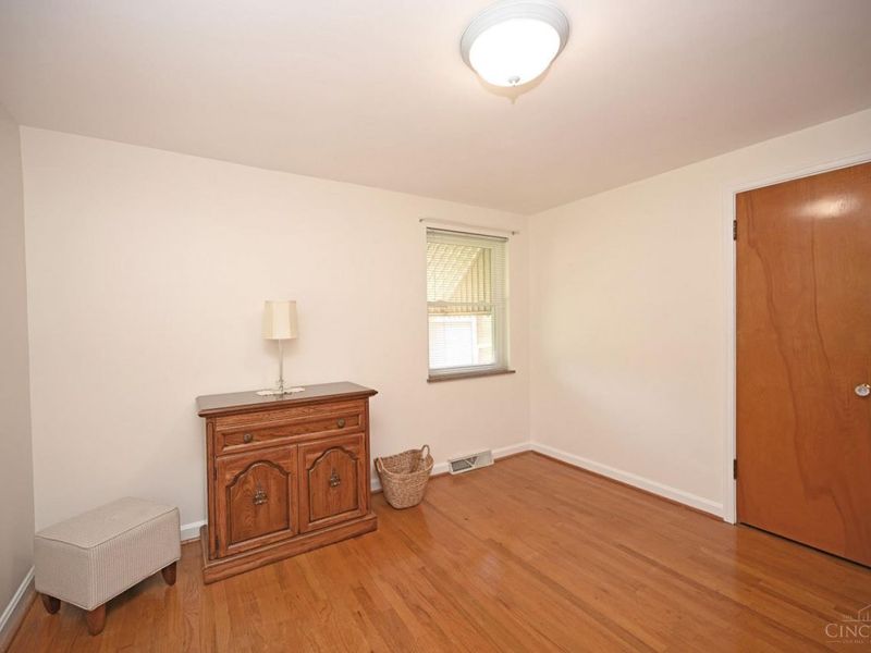 3810 S Broadlawn Circle, Silverton, OH 45236 Photo 33