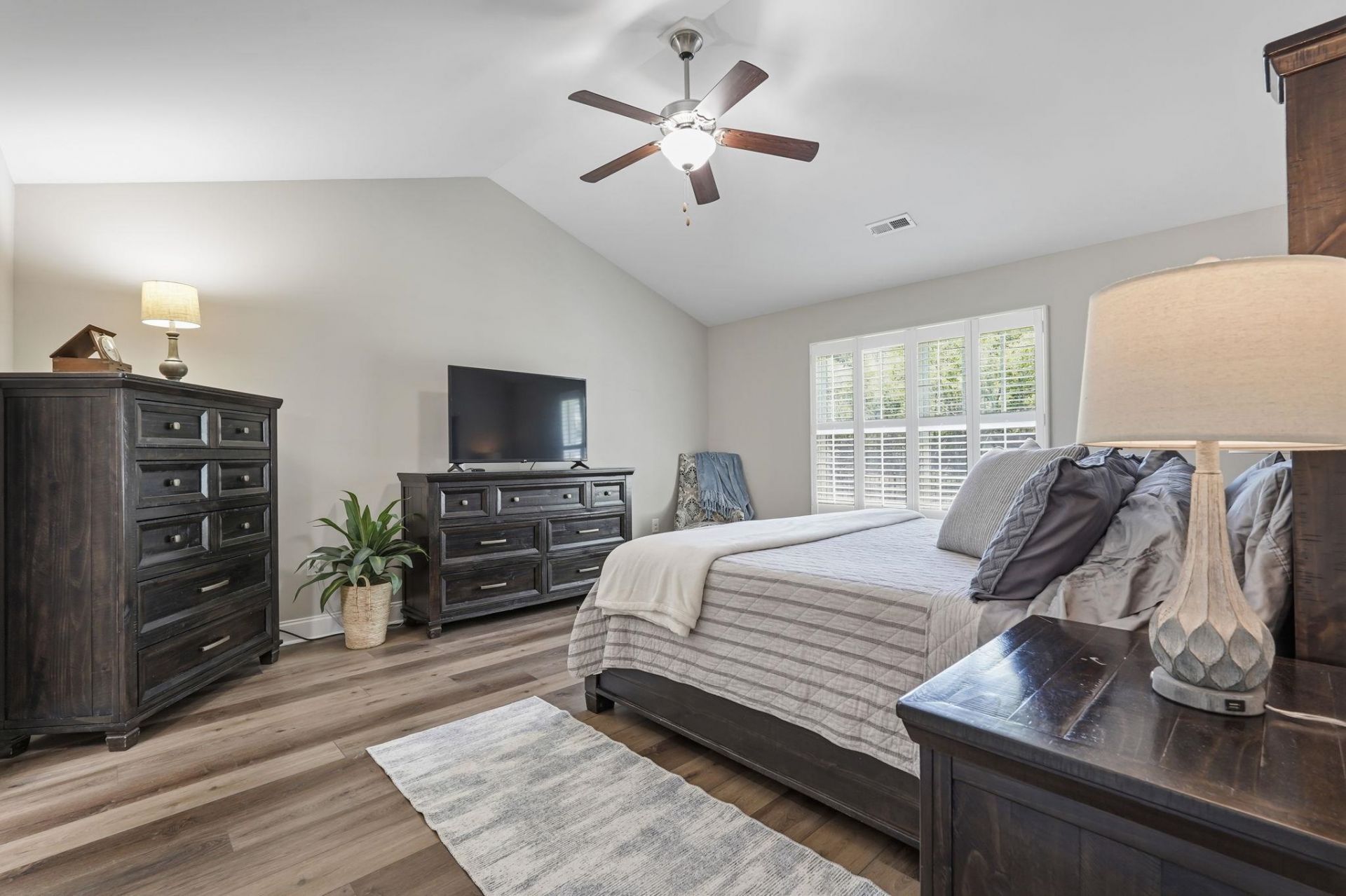 536 Shea Loop Photo 20