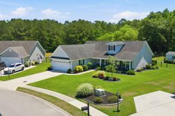 536 Shea Loop photo 4