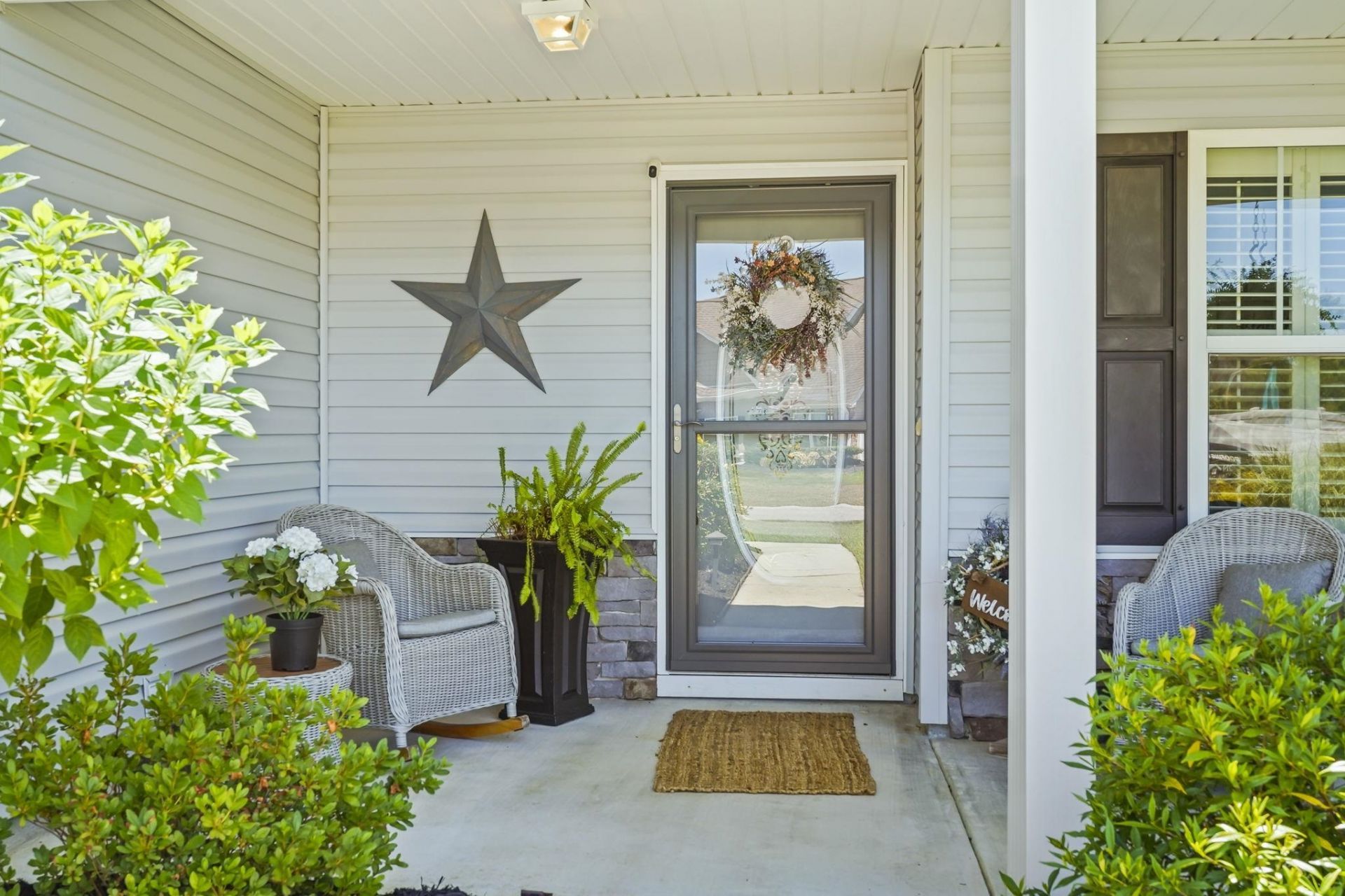 536 Shea Loop Photo 6
