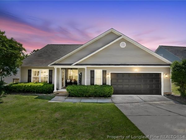713 Bramblegate Road, Hope Mills, NC 28348