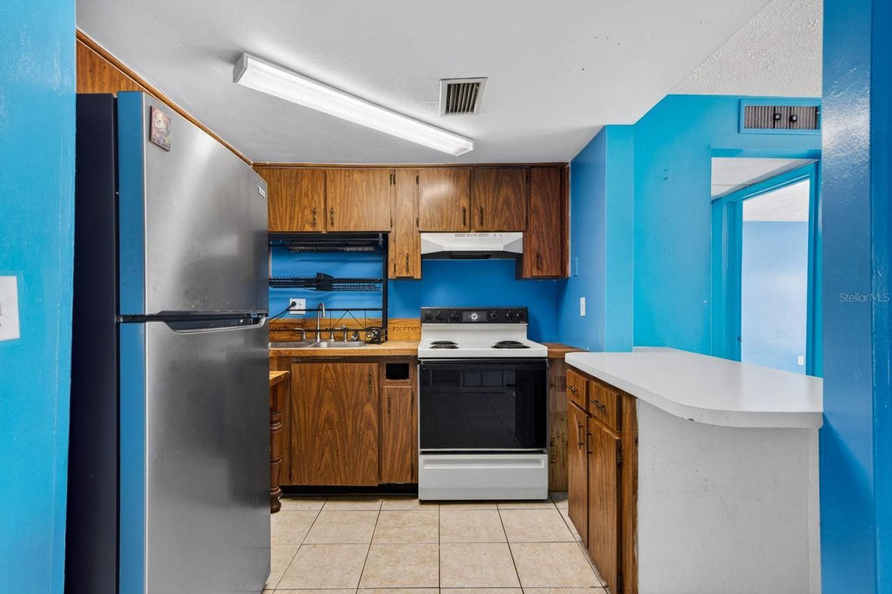8602 Champlain Court , Unit 93, Tampa, FL 33614 Photo