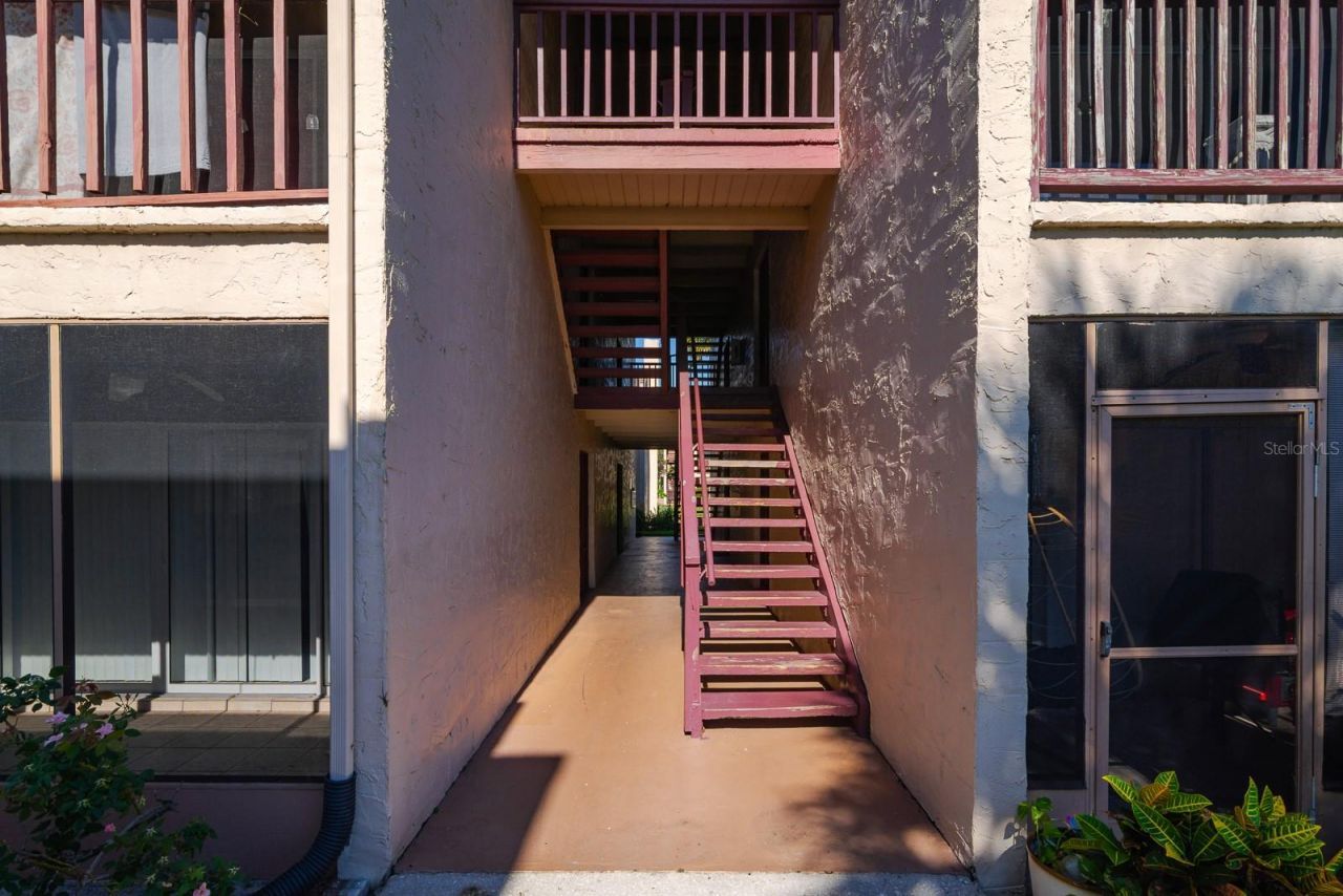 8602 Champlain Court , Unit 93, Tampa, FL 33614 Photo