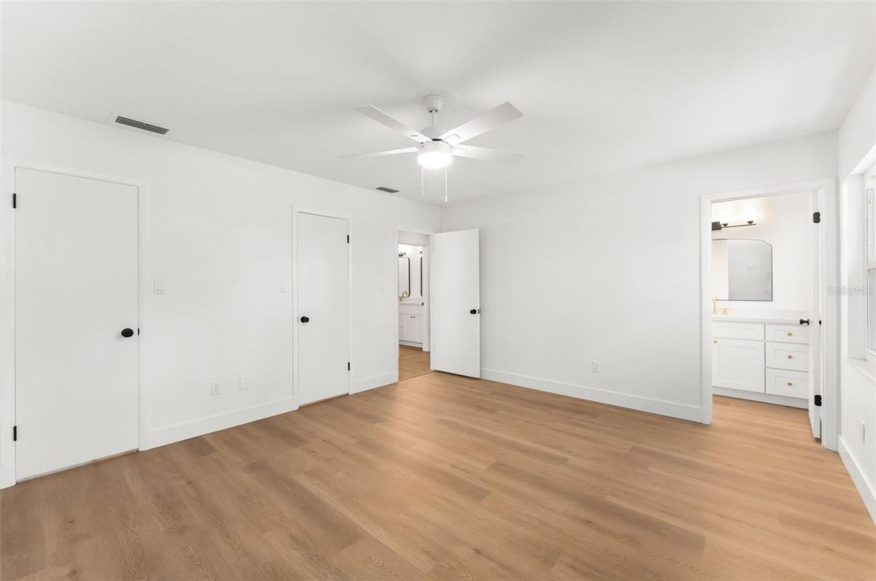 3853 NW 33rd Place , Gainesville, FL 32606 Photo