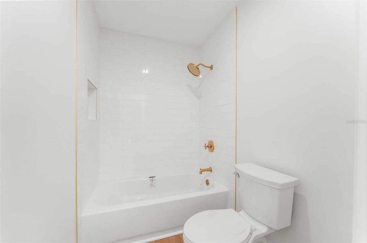 3853 NW 33rd Place , Gainesville, FL 32606 Photo