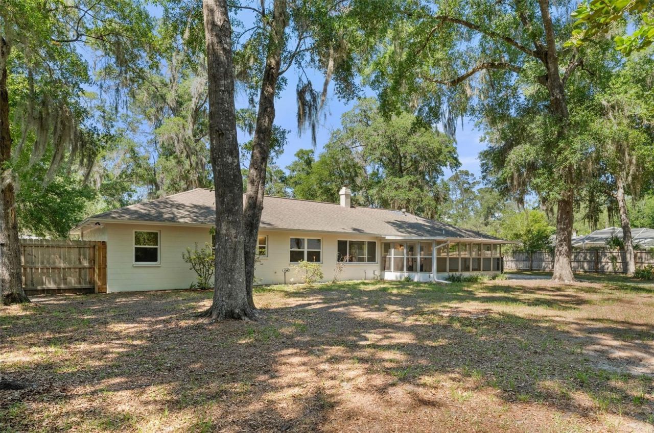 3853 NW 33rd Place , Gainesville, FL 32606 Photo
