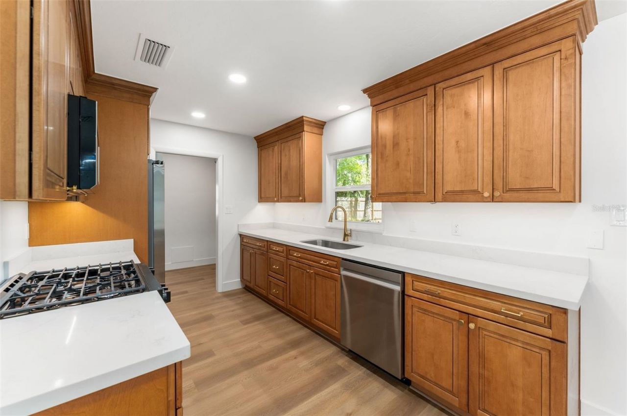 3853 NW 33rd Place , Gainesville, FL 32606 Photo