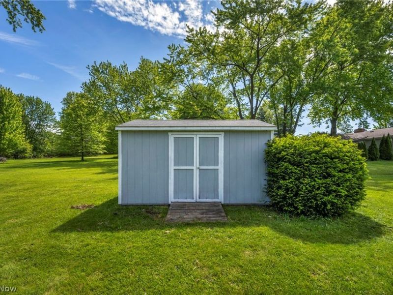 1543 Lindakay Drive, Akron, OH 44312 Photo 45