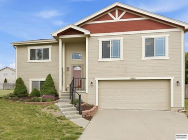 16422 Portal Street, Omaha, NE 68136