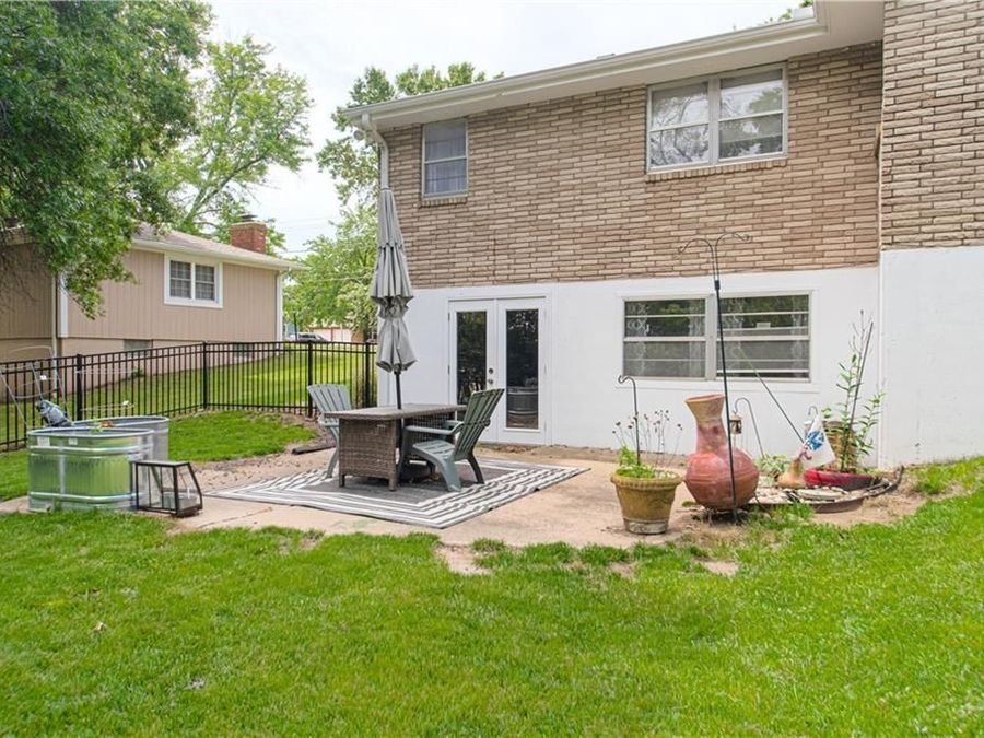 Property Image 32