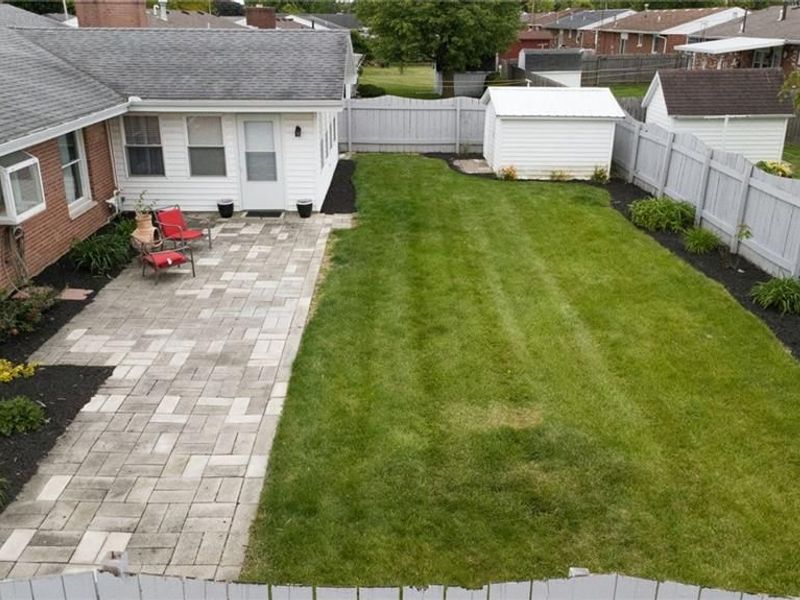 1352 Highland Drive, Greenville, OH 45331 Photo 8