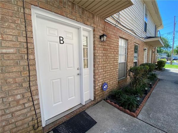 335 DECKBAR Avenue, Unit B, Jefferson, LA 70121