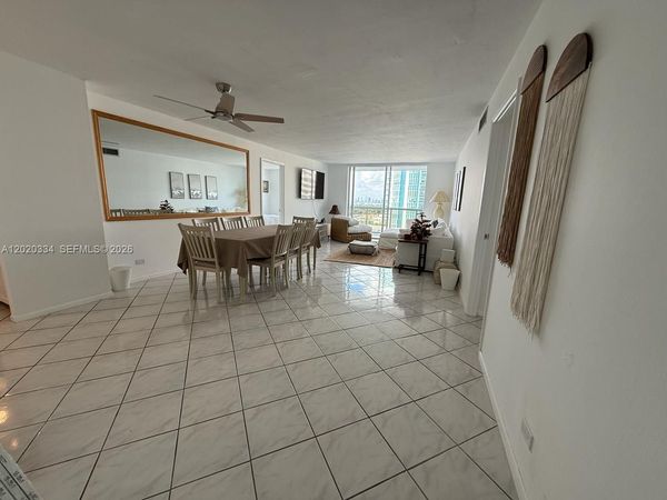 6039 Collins Ave , Unit 1236, Miami Beach, FL 33140