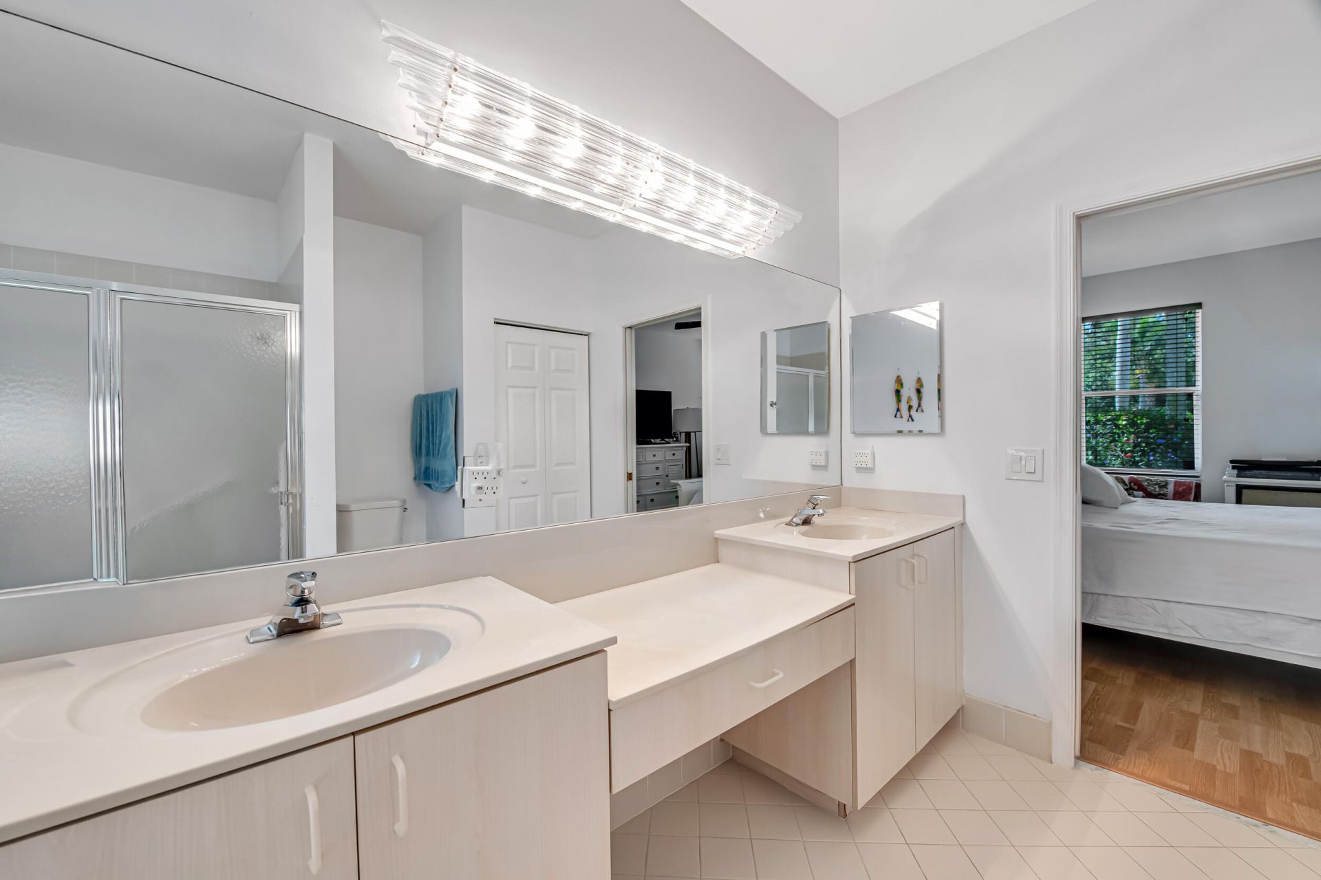 9543 Crescent View Drive N, Boynton Beach, FL 33437 Photo