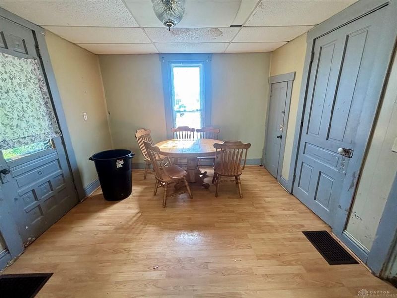 335 W Water Street, Greenville, OH 45331 Photo 6