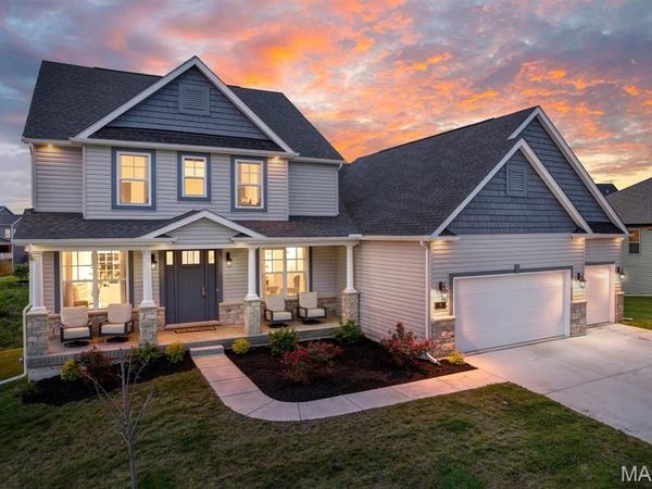 5 Canebrake Court, O'Fallon, MO 63385