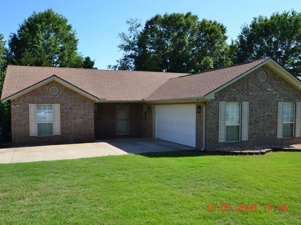 11 Farrah Drive, Ward, AR 72176