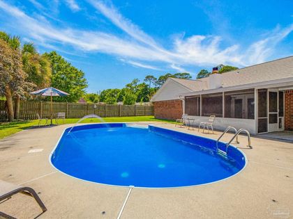 9790 Bobwhite Way Pensacola, FL 32514