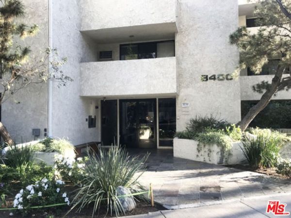 8400 De Longpre Avenue , Unit 104, West Hollywood, CA 90069