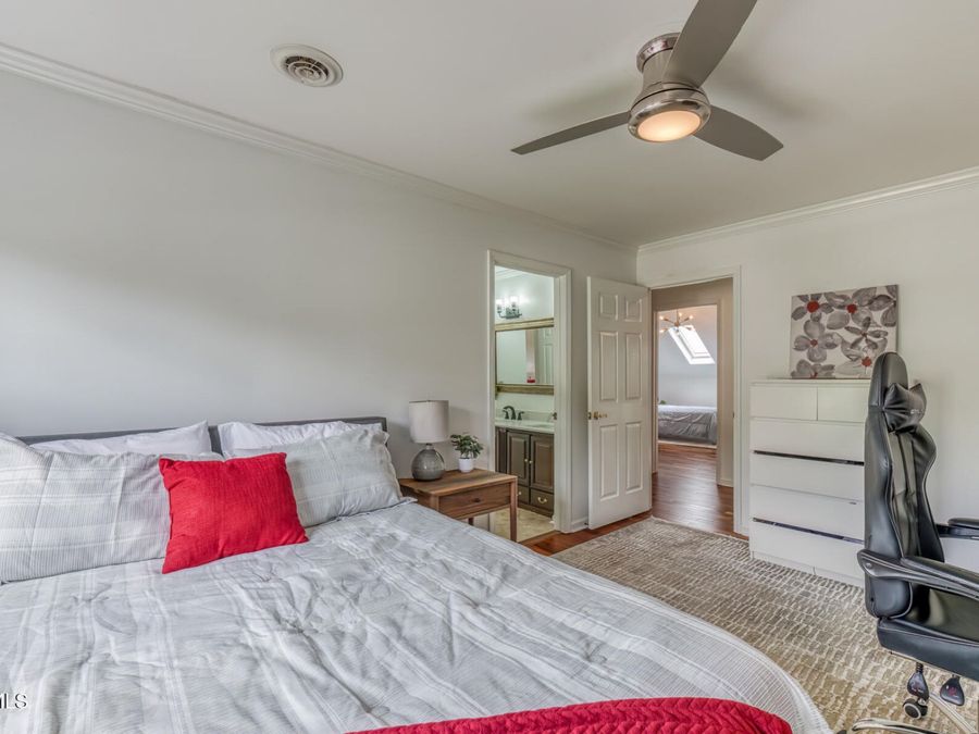 Property Image 61