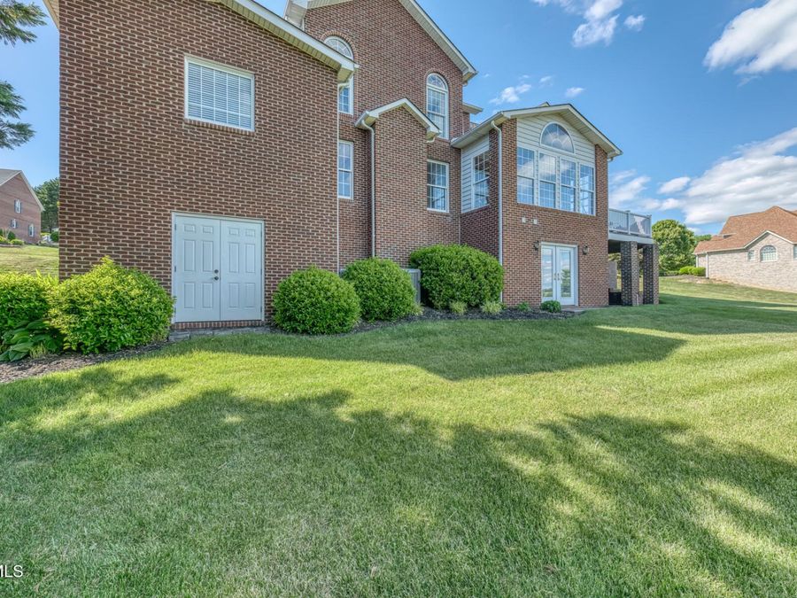 Property Image 96