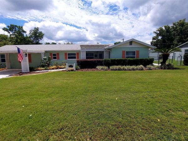 2136 SYLVAN POINT DRIVE , MOUNT DORA, FL 32757