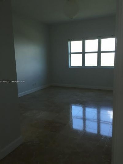 14951 Royal Oaks Ln, Unit 2606, North Miami, FL 33181 Photo