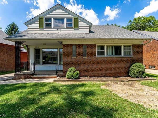 24111 Edgehill Drive , Beachwood, OH 44122