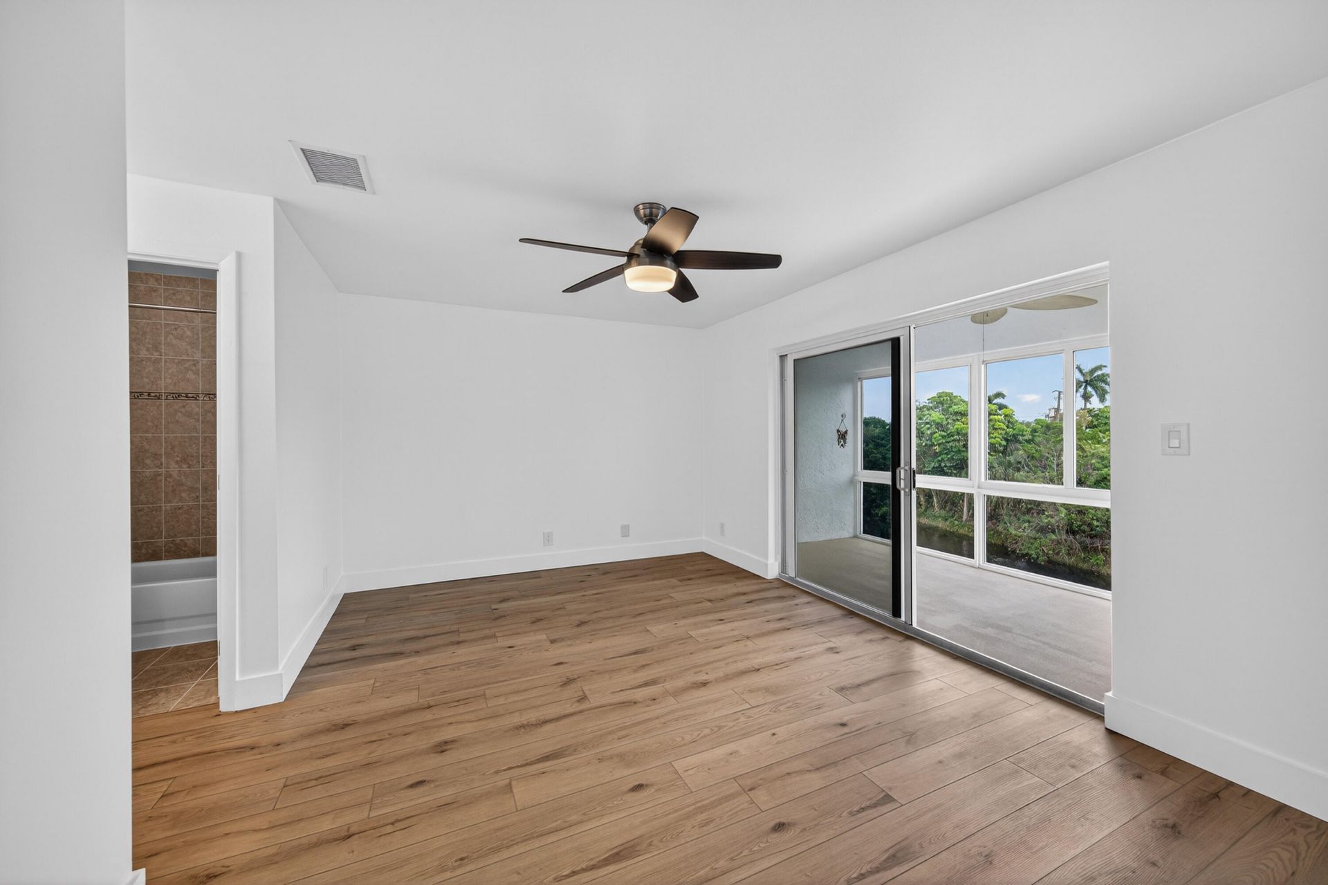 6570 Royal Palm Boulevard, Unit 306j, Margate, FL 33063 Photo