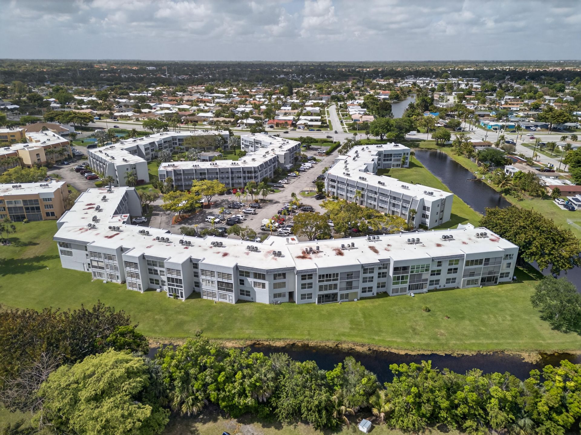 6570 Royal Palm Boulevard, Unit 306j, Margate, FL 33063 Photo