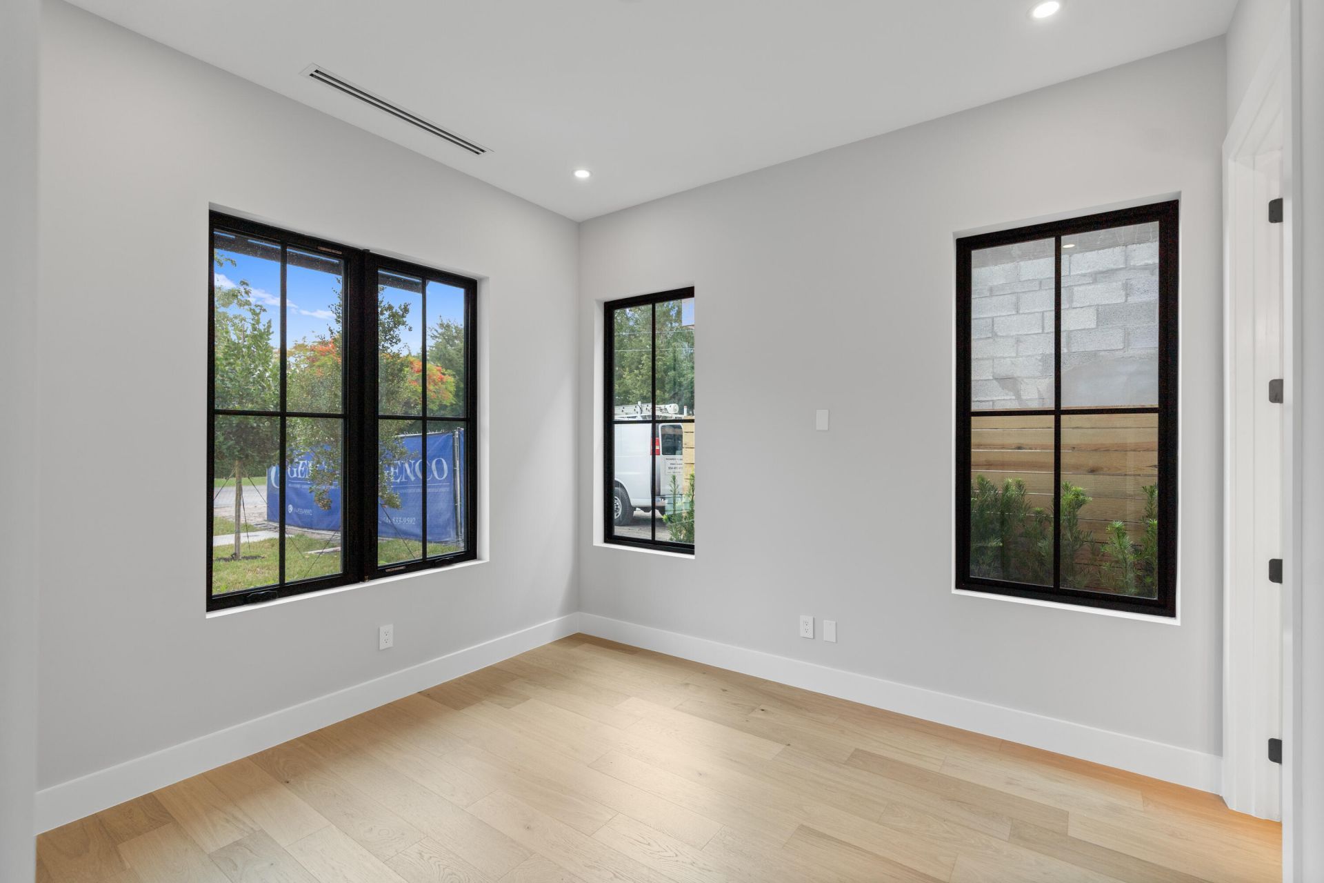 1016 SE 8th Street, Fort Lauderdale, FL 33316 Photo