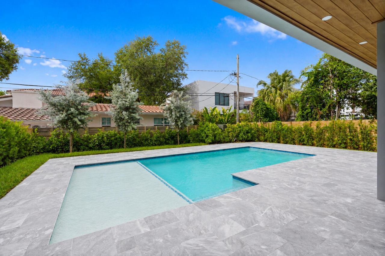 1016 SE 8th Street, Fort Lauderdale, FL 33316 Photo