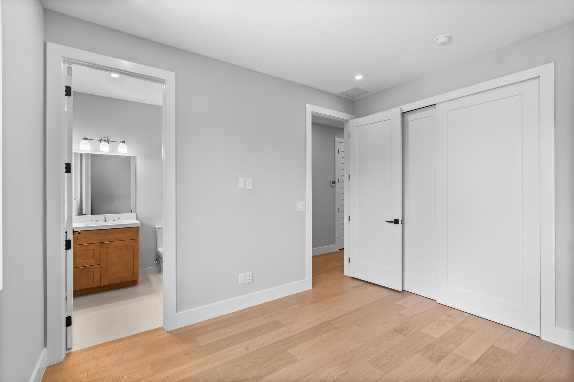 1016 SE 8th Street, Fort Lauderdale, FL 33316 Photo