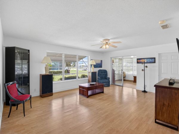 172 High Point Terrace W, Unit D, Delray Beach, FL 33445