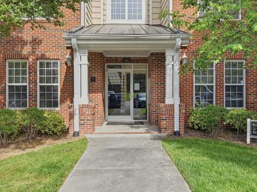 911 Providence Glen Drive, Chapel Hill, NC 27514