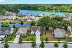 2737 Sunrose Lane photo 4