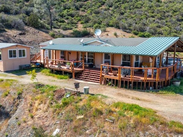 17997 Del Puerto Canyon Road, Patterson, CA 95363