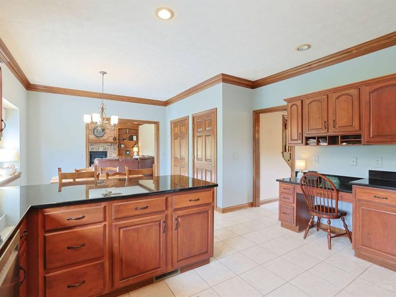 638 Primrose Lane, Tipp City, OH 45371 Photo 14
