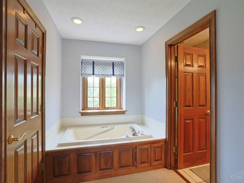 638 Primrose Lane, Tipp City, OH 45371 Photo 23