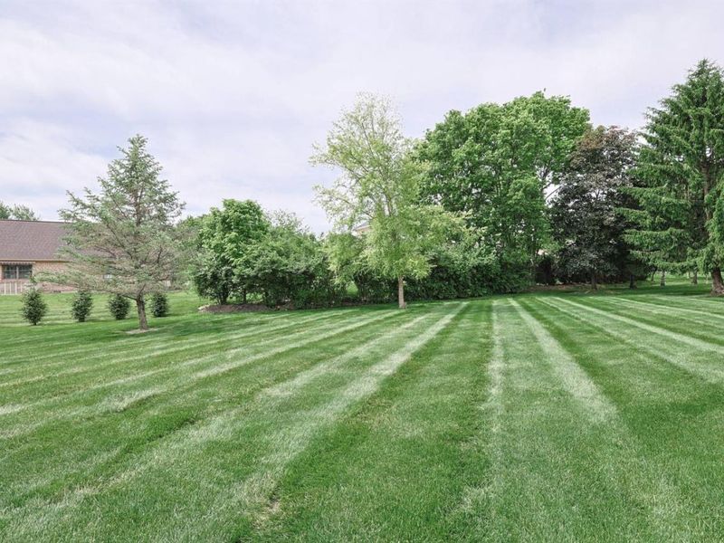638 Primrose Lane, Tipp City, OH 45371 Photo 38