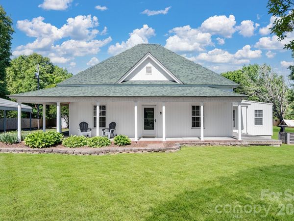 5620 Tuckaseegee Road, Kannapolis, NC 28081
