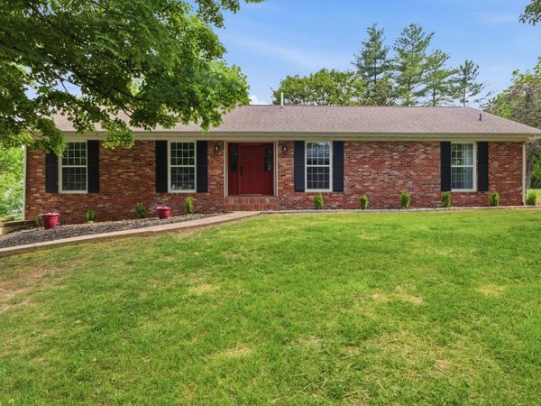 1326 W Broadway Street , West Plains, MO 65775